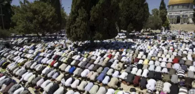 Prière sur l'esplanade des Mosquées (Photo: archives DR)