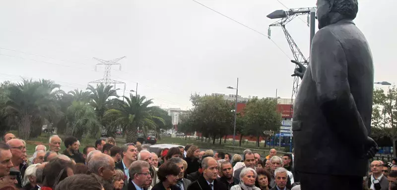 Élus, militants et sympathisants ont rendu hommage à la mémoire de Georges Frêche. (© N.E)