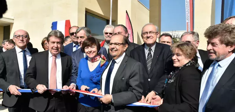 Beaucoup de monde autour de Carole Delga, lors de l'inauguration du "village de l'apprentissage".