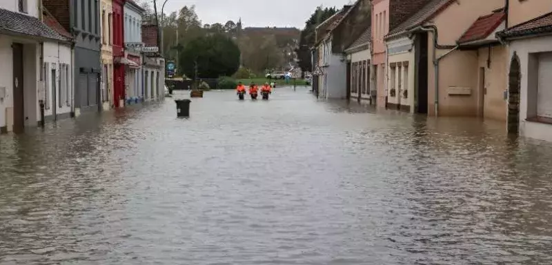 Le nord de la France à nouveau sous l’eau, les habitants dans le désarroi