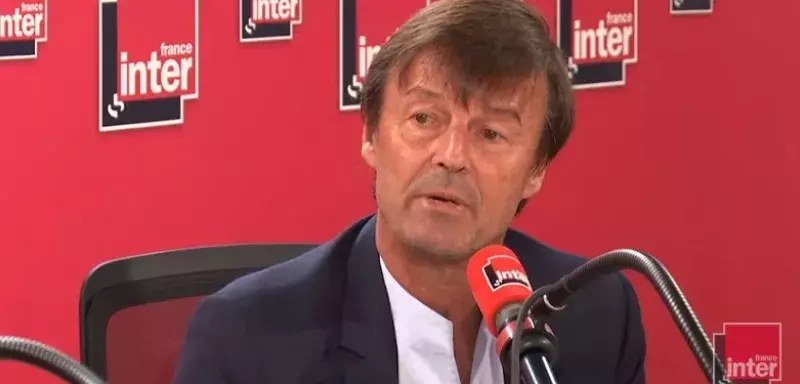 Des mots, des pensées et de l’émotion. C’est ainsi qu’au fil des questions des journalistes et de la réflexion instrospective en direct, Nicolas Hulot a officialisé à l’instant T sa démission. (Capture d'écran France Inter) 