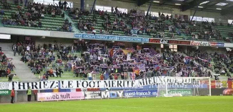C'est pour ce genre de banderole fleurissant dans tous les stades de France, que l'ambiance est montée d'un cran à La Mosson. (© Malherbe Normandy Kop)