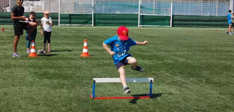 Une petite fête très sportive pour les enfants invités du MGA ce 30 juin sur le stade de Mireval