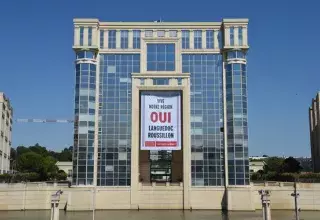Le président de la Région Languedoc-Roussillon est toujours vent debout contre la fusion de la région qu'il représente avec celle de Midi-Pyrénées. Le président de la Région Languedoc-Roussillon est toujours vent debout contre la fusion de la région qu'il représente avec celle de Midi-Pyrénées.