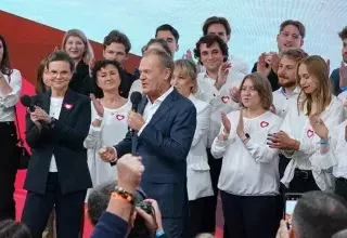 Pologne : la coalition centriste arrive en tête aux législatives