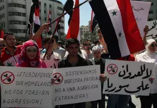 la popualtion syrienne se mobilise contre "une agression étrangère"... (xinhua)