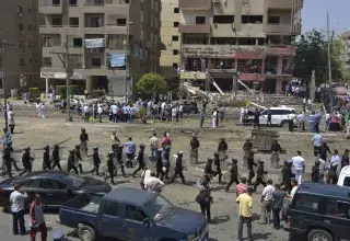 l'attentat a eu lieu dans les rues du Caire dans le faubourg de Nasr City jeudi matin vers à 8h30... (Xinhua)