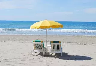 En temps de canicule, il faut se protéger du soleil et beaucoup se raffraichir. (© TVSUD)