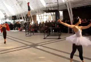 Le spectacle de la Compagnie Yann Lheureux et le discours de Philippe Saurel pour l'inauguration de la nouvelle gare, à (re)découvrir en vidéo.