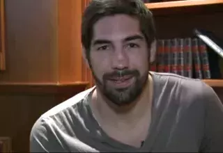 C'est l'heure des remerciements aux fans, pour NiKola Karabatic... (Capture d'écran)