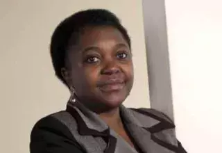 Cécile Kyenge s’efforce de faire face avec beaucoup de dignité à tous les assauts racistes qu’elle doit subir. (D R)