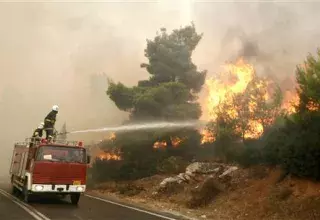 Les autorités ont annoncé que 35 feux de forêt s'étaient déclarés ce week-end à travers le pays (DR)