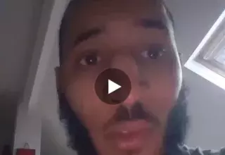 Dans sa vidéo publiée sur Facebook puis enfin supprimée par le réseau social, Larossi Abballa commence par prêter allégeance à Abu Bakr al Bagdadi, porte-parole de l’EI, et appelle à multiplier les actions terroristes contre les policiers, les rappeurs, les journalistes, en énumérant une longue liste de noms. (Capture d'écran David Thomson/Twitter)