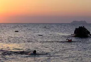 Près de 700 migrants, qui tentaient de gagner l'Italie, auraient trouvé la mort au cours de la semaine écoulée dans trois naufrages au large de la Libye