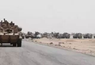 des unités de l'armée irakienne ont commencé à arriver sur la base militaire située près de la localité de Makhmur afin de lancer les premières opérations en direction de Mossoul"... (DR)