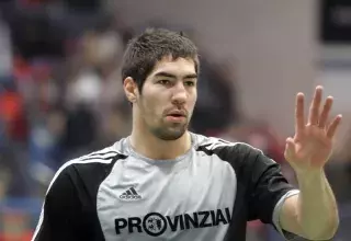 Après la parenthèse aixoise, Nikola Karabatic rejoint Barcelone, l’un des meilleurs clubs européens. (Armin Kuebelbeck / Wikimedia)  