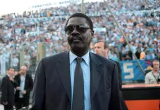 Déterminé à défendre ses idées, l'ancien président de l'OM a décidé d’aller à la conquête des quartiers Nord de Marseille.