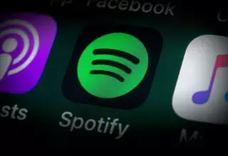 Spotify dans la tourmente à cause de son podcasteur star, un non-vacciné, défenseur de Ivermectine et contre la vaccination des plus jeunes