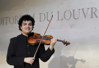 Mohamed Hiber fait partie des rares musiciens français devenus membres du fameux West-Eastern Orchestra