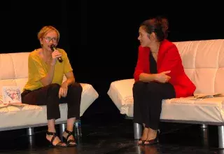 Sandrine Mini (à gauche) et Elodie Saos, ont "théâtralisé" cette présentation de saison avec bonheur.